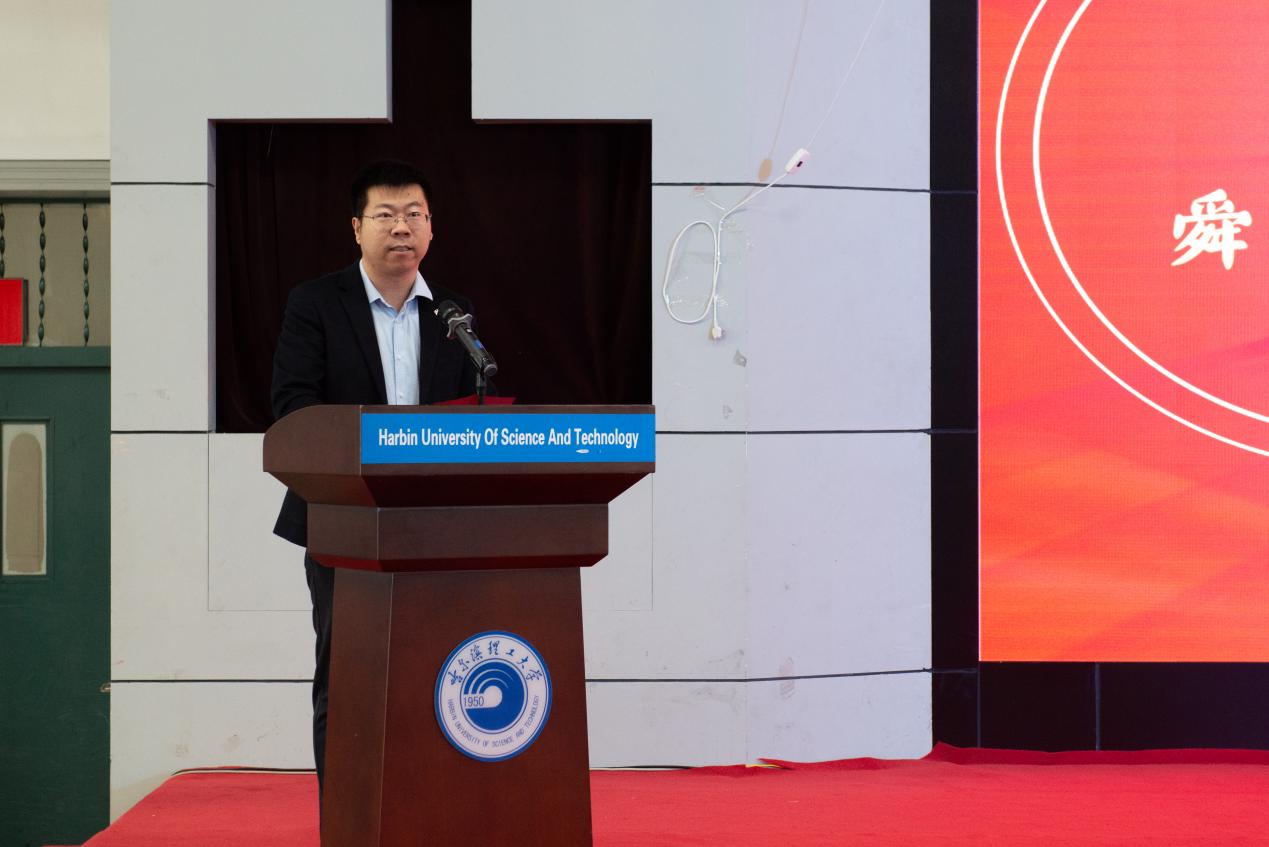 e941298fa867e542fb73fa9836bc726