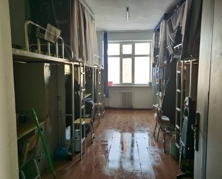 电气八班10公寓535